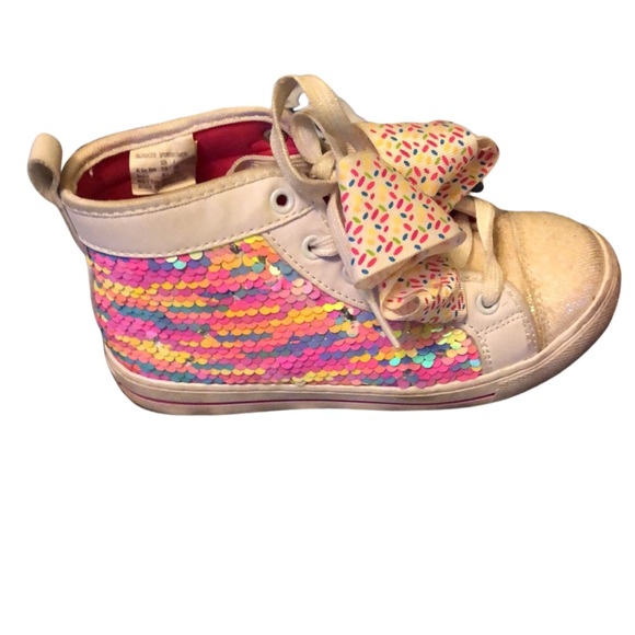 🎉* 5: JoJo Siwa shoes size 1 in EUC - Picture 3 of 4